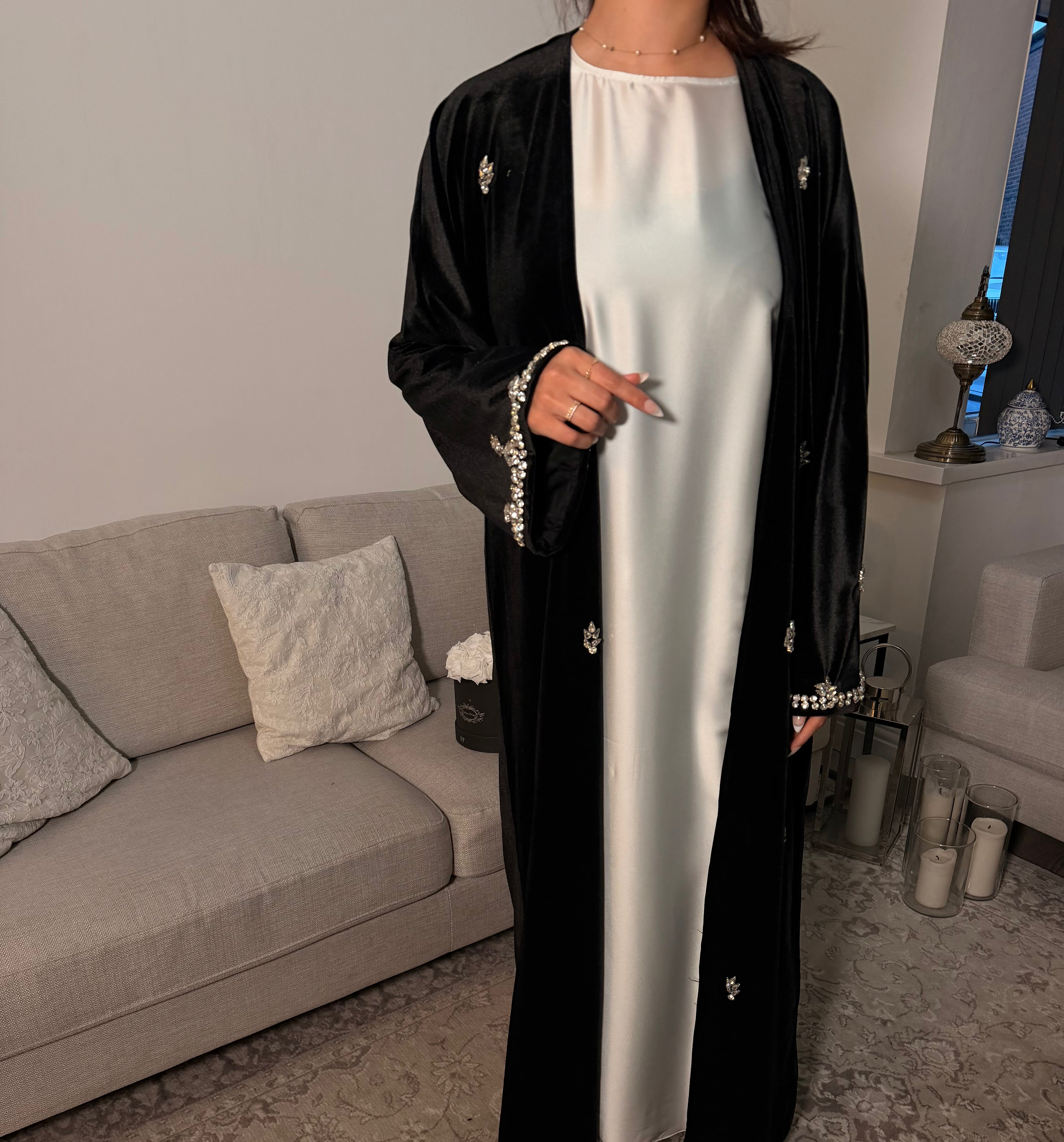 Luxury Burgundy Velvet Abaya (3-Piece Set) with Satin Underdress and Embroidered Details