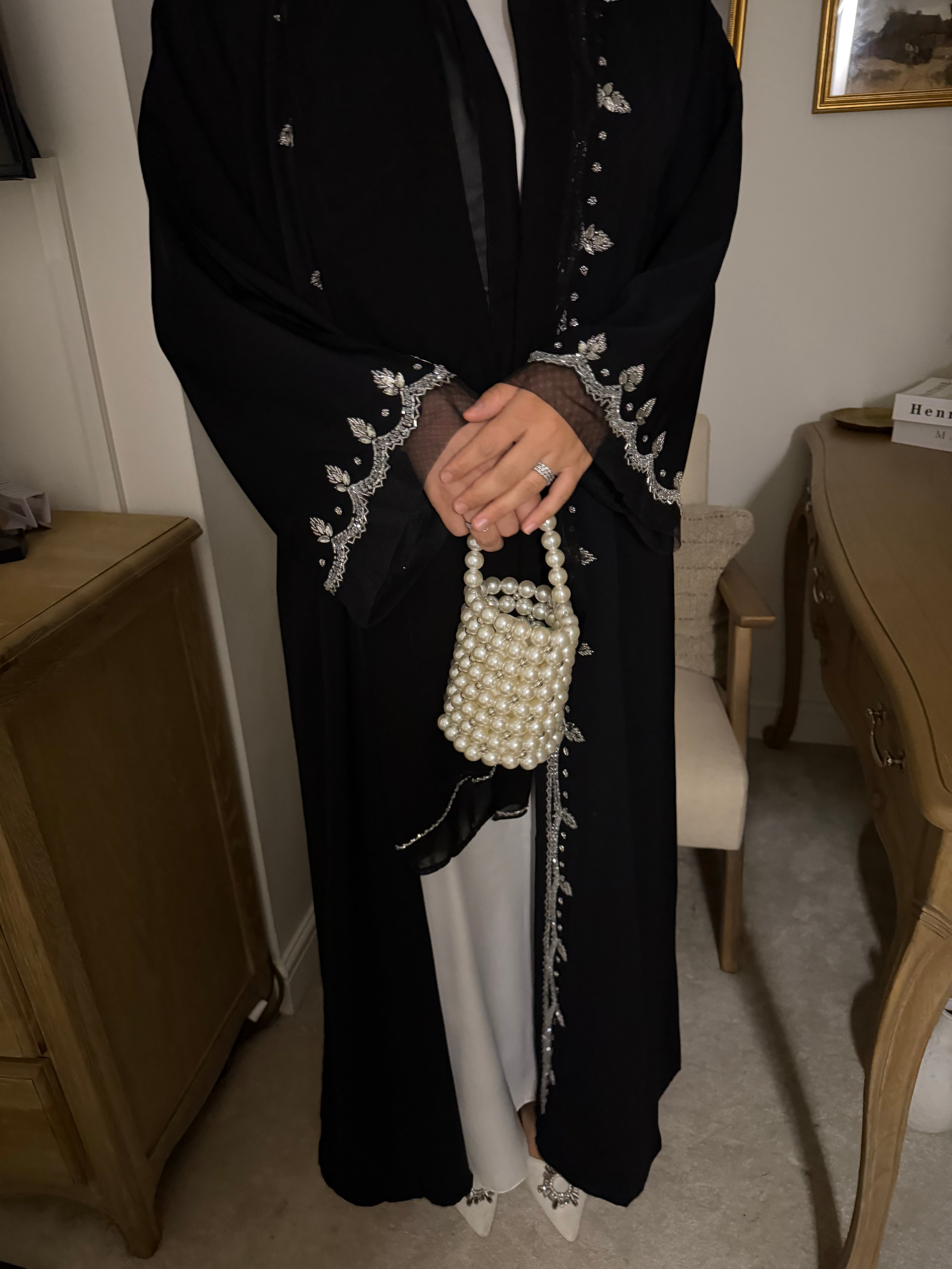Luxury Front Embellished Open Abaya – Premium Korean Nida, Elegant Occasion Wear